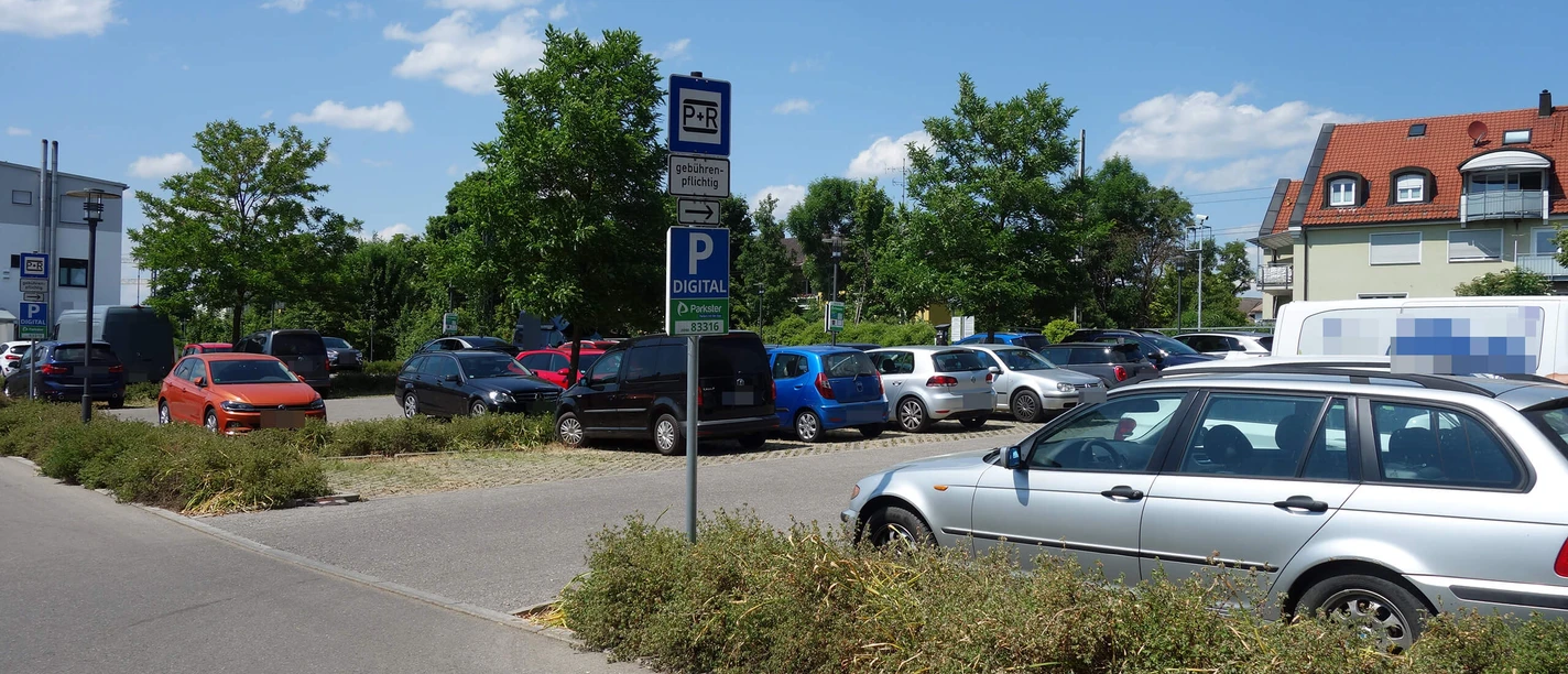 Parkplatz-P9-Bahnhof-Sued-P&R-Bad-Aibling.JPG