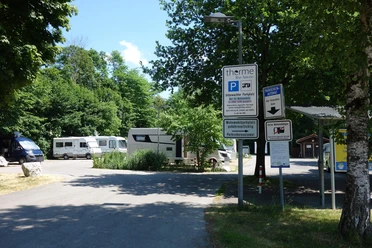 Wohnmobilstellplatz-Therme-Bad-Aibling-Zufahrt.JPG