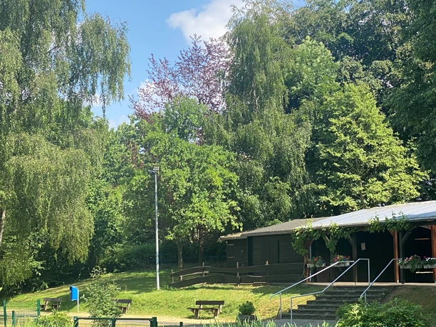 Spielplatz Teichstraße Heisterschoss3 jpg.jpg