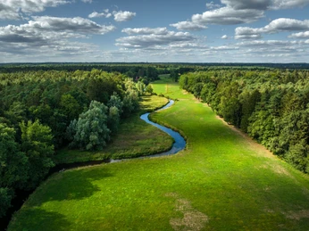 Die Örtze aus der Vogelperspektive Drohnenaufnahme von der Örtze bei HermannsburgDrone image of the Örtze near HermannsburgDronebillede af Örtze nær HermannsburgDronebeeld van de Örtze bij Hermannsburg