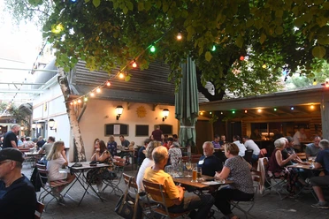 Harmonie Biergarten Harmonie Biergarten