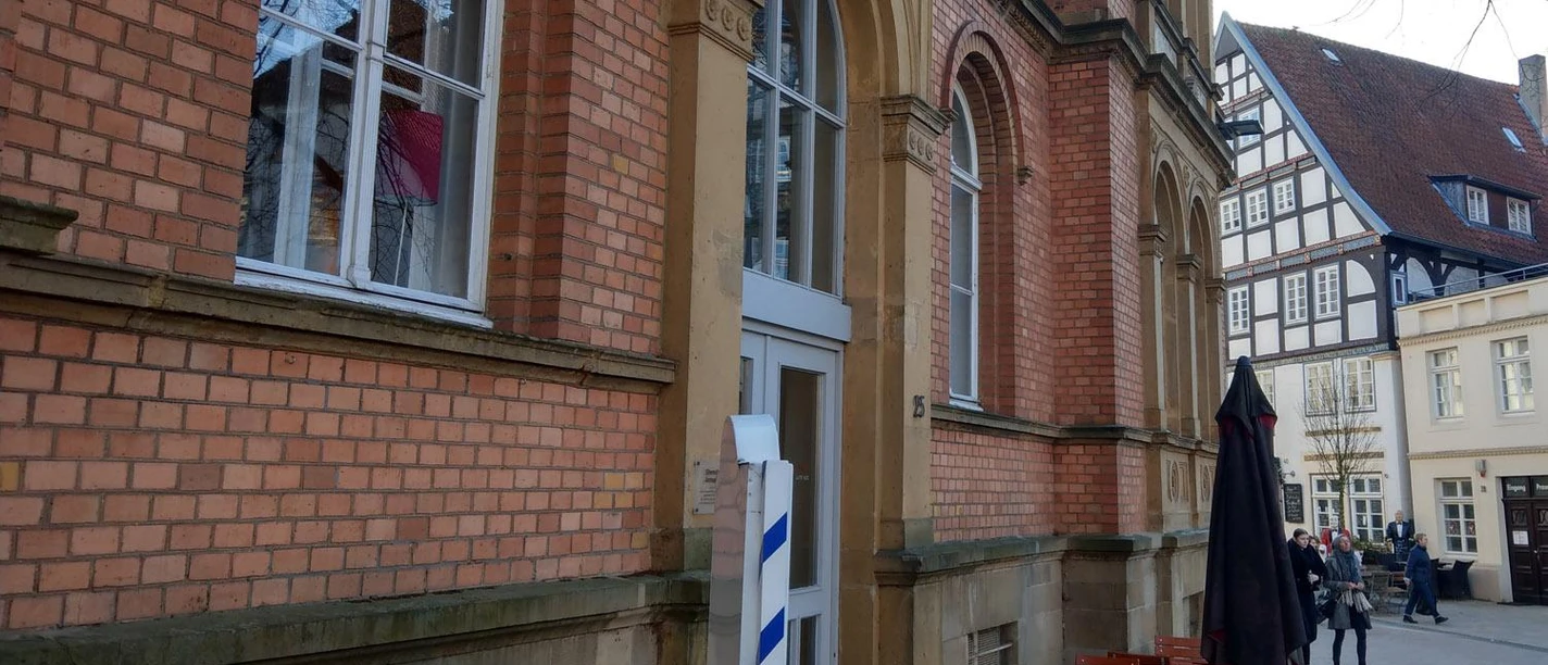 Wirtshaus Lebenslang quer