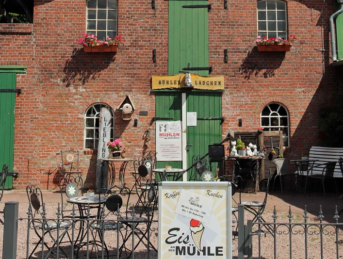 Eis an der Mühle, Barlt