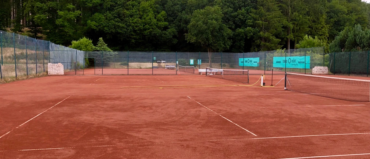 Tennisplatz