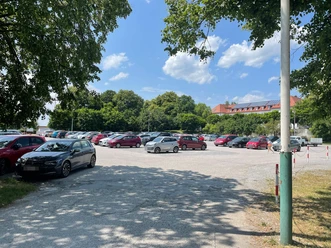 Parkplatz-P2-Volksfestplatz-Bad-Aibling.jpg