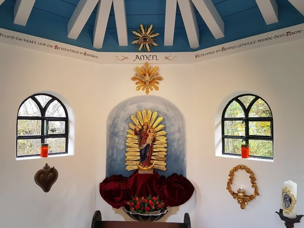 Isa Jauch - Vater uns in Kapelle.JPG