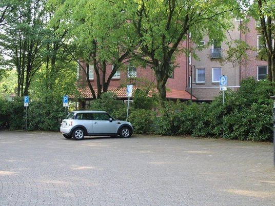 parkplatz-tourist-information1.jpg
