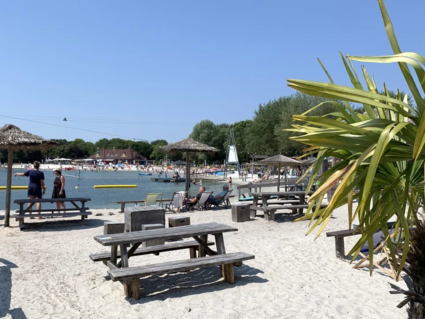 Tannenhausen 5 06.2023.JPG Badesee Aurich Tannenhausen Beachclub