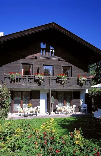 934219AE-D56D-48F2-AD65-9DA5BE609D25