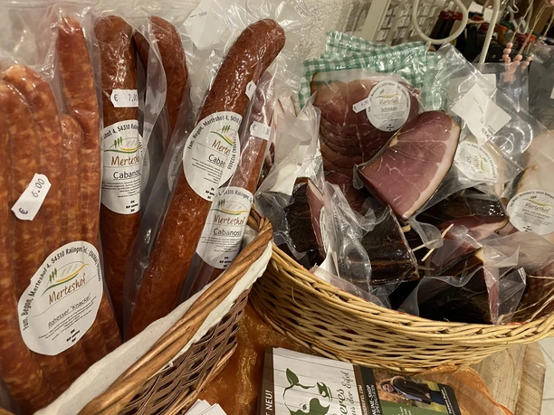 Wurstwaren vom Merteshof