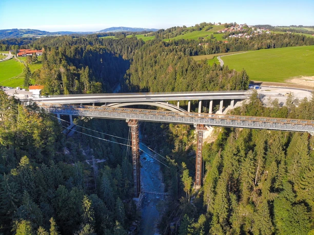 Größte Behelfsbrücke Deutschlands.jpg