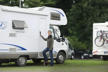 Wohmmobilstellplatz Weserstein(1)(1).jpg