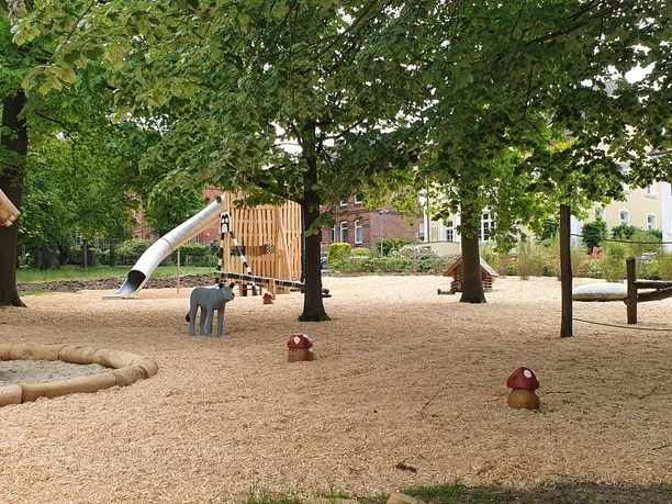 Spielplatz im Kurpark_1