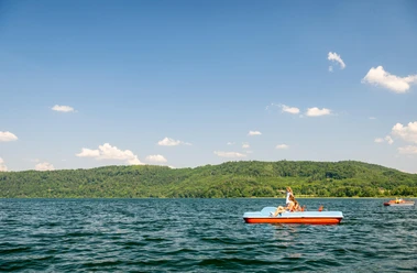 Tretboot am Laacher See ausleihen
