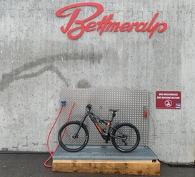 Bike Waschanlage Bettmeralp.jpg
