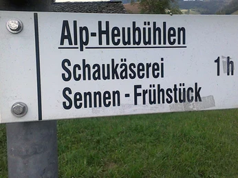 alp-heubuehlen-wegweiser.jpg