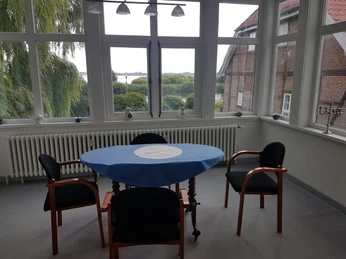 Wintergarten Lesestube.jpg