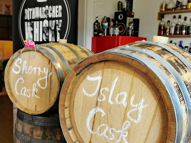 Dithmarscher Whisky: Warehouse-Fässer