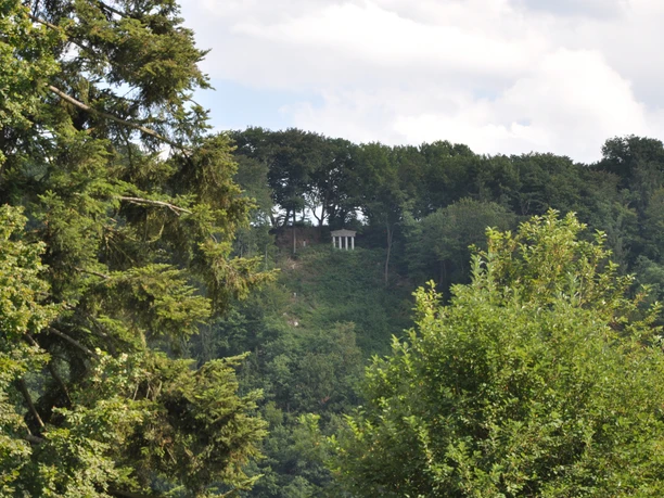 Das Phantom - Blick vom Schlosspark Merten