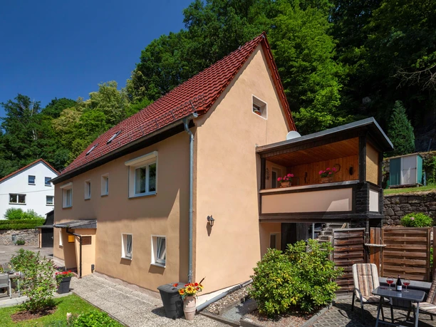 Ferienwohnungen "Am Elbsandstein" Hausansicht Süd