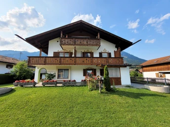 Gebäudeansicht - Süd