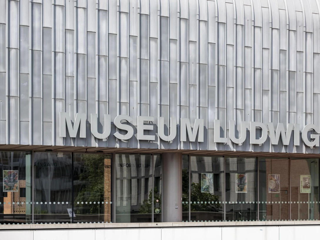 Museum Ludwig Fassade des Museum Ludwig in Köln