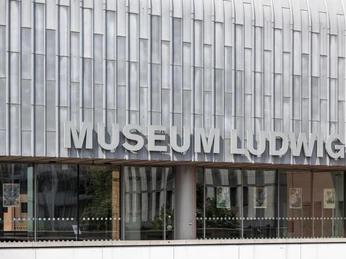 Museum Ludwig Fassade des Museum Ludwig in KölnFacade of the Museum Ludwig in Cologne
