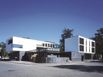 Mediencampus: venue for your meeting & conference in Leipzig Mediencampus: Eventlocation für Tagung & Konferenz Leipzig ConventionMediencampus: venue for meeting & conference Leipzig conventionMediencampus: Místo konání setkání a konference Leipzig ConventionMediencampus: miejsce spotkań i konferencji Leipzig ConventionMediencampus: Evenementenlocatie voor vergadering & conferentie Leipzig ConventionMediencampus: luogo di eventi per riunioni e conferenze Convenzione di Lipsia