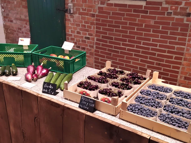 Obst und Gemüse im Hofladen der Familie Cordes Obst und Gemüse im Hofladen der Familie Cordes