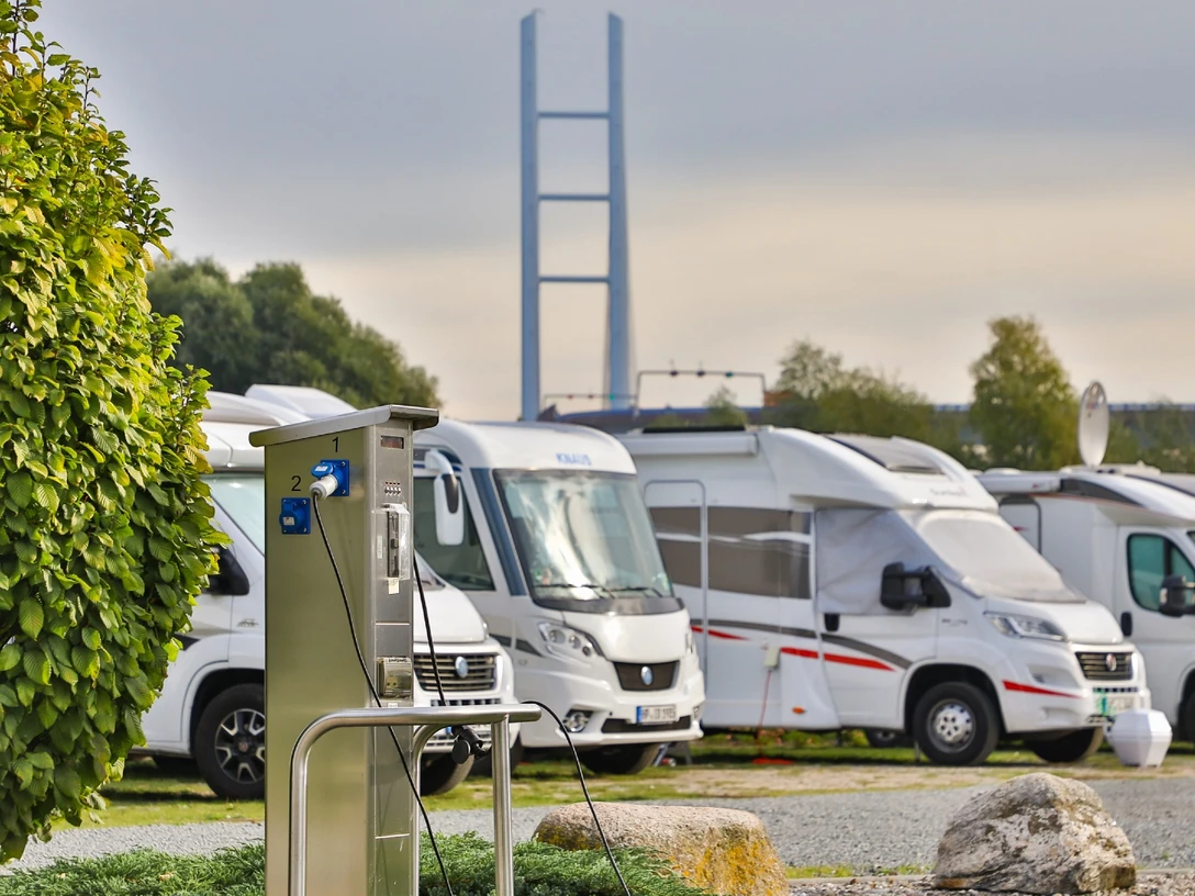 An der Rügenbrücke