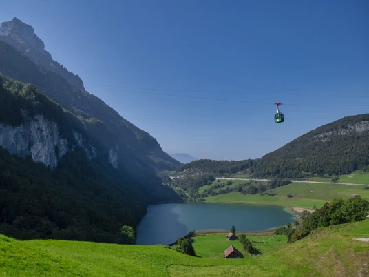 Seelisberg_Badesee_Seilbahn