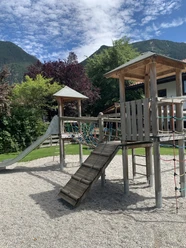 Tourist-Information_Farchant_SpielplatzZugspitzstrasse6.jpg