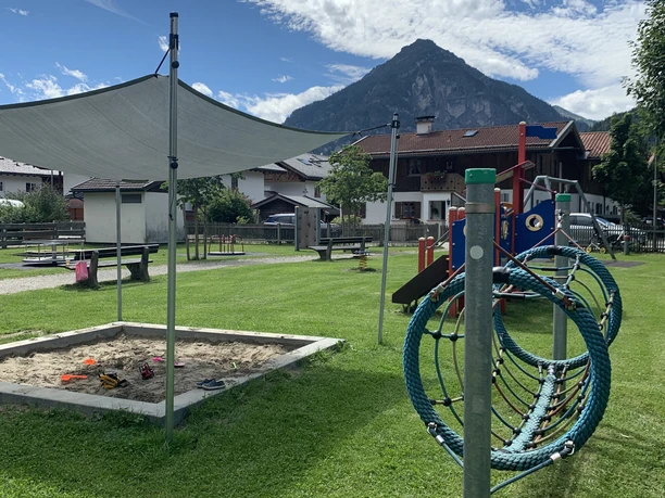 Tourist-Information_Farchant_SpielplatzZugspitzstrasse3.jpg