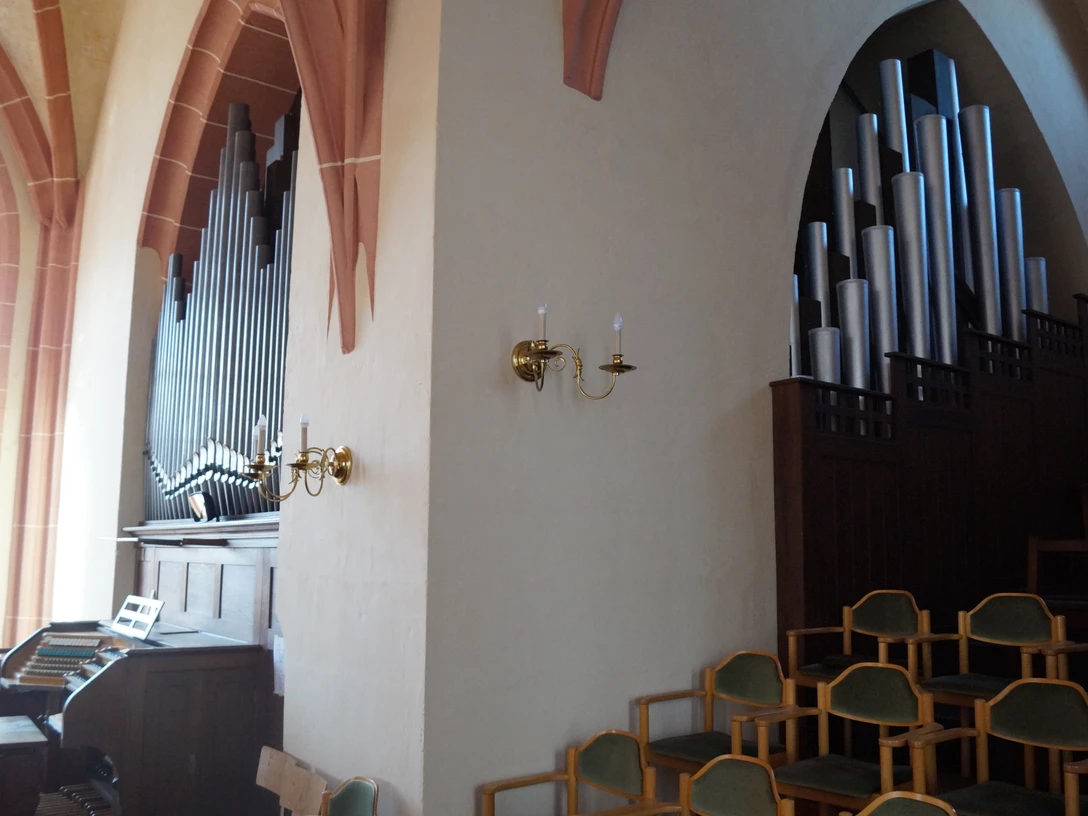 Orgel und Spieltisch St. Kunigunde Rochlitz © Jens Petzl.JPG