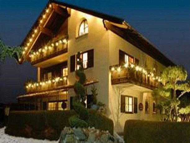 Haus "Romantische 5- Sterne-Ferienwohnungen"