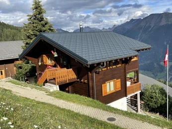 Chalet Nord-West-Ansicht