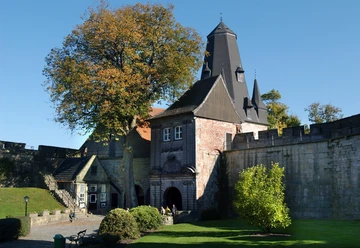 burg-zweites-burgtor-bb