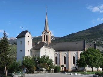 Salgesch: Johanniter-Hospiz und Johannes-Kirche