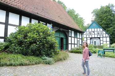 Schafstall Bad Essen Het historische vakwerkgebouw waar de kunstgalerie Schafstall in Bad Essen gevestigd is