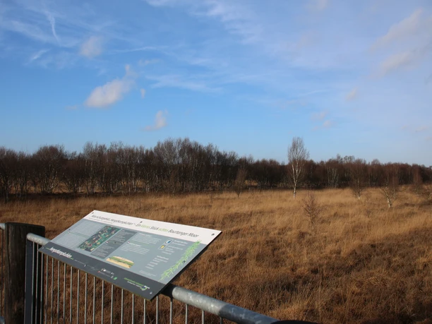 Aussichtsplattform am Naturschutzgebiet Hengstkampkuhlen