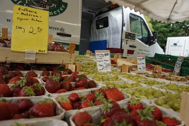 Wochenmarkt Ebertallee
