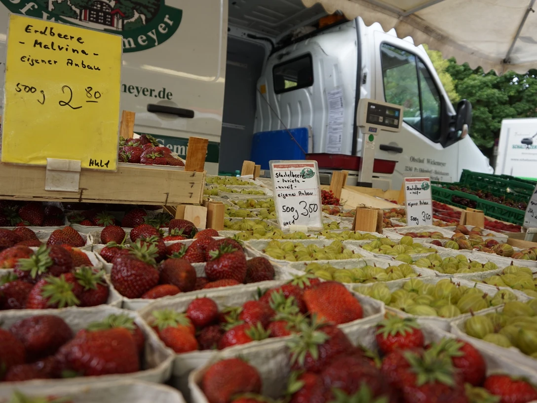 Wochenmarkt Ebertallee