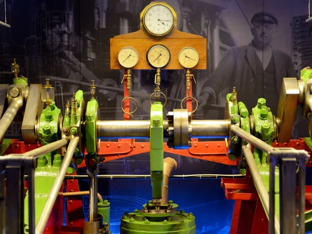 Schatzkammer der Schiffsantriebe Elbschifffahrtsmuseum Schatzkammer Museum Lauenburg