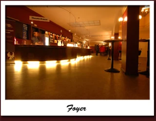 stadttheater-foyer