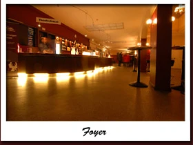stadttheater-foyer