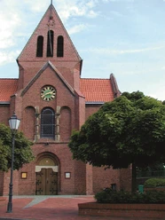 Frontansicht Heppenser Kirche