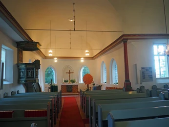 Petri-Kirche in Burg, Innenraum