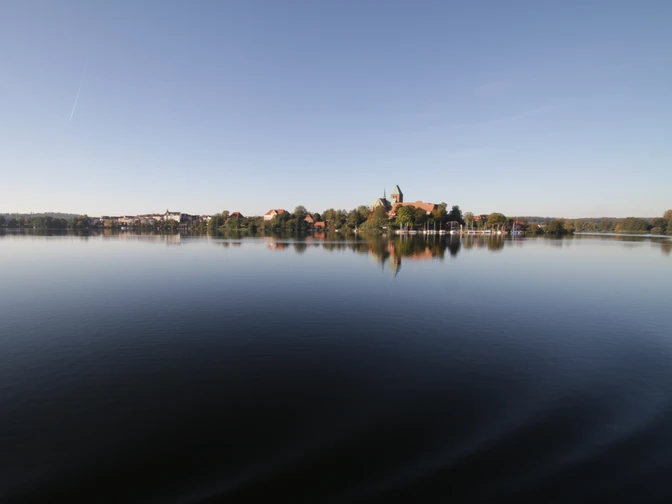 Der Ratzeburger See mit Domhalbinsel, Jens Butz.JPG
