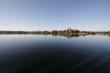 Ratzeburger See mit Domhalbinsel Ein Blick über den Ratzeburger See auf die Domhalbinsel Ratzeburg.