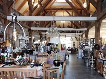 W & W Home Style innen